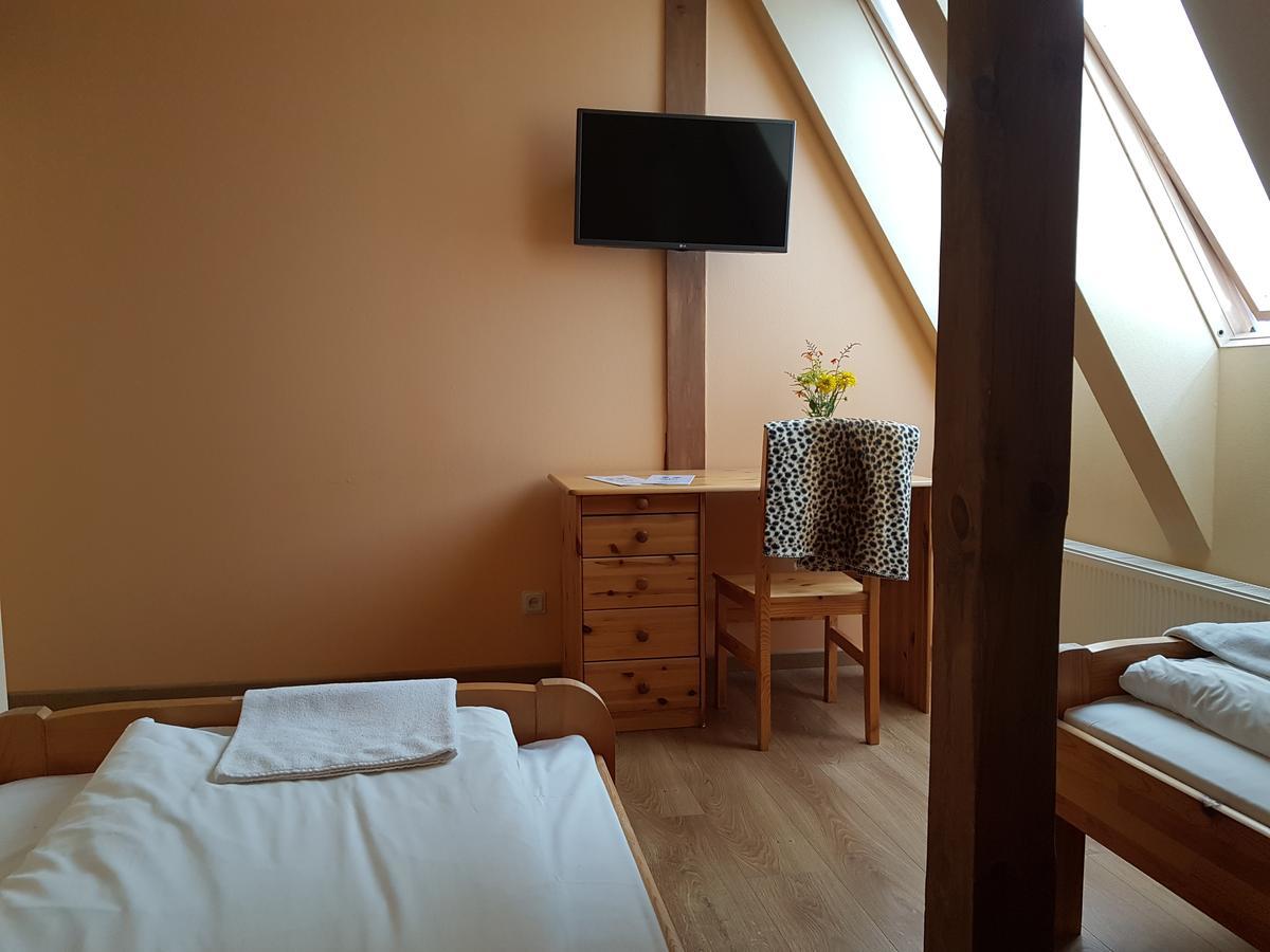 Hotel Aitinlauvas Tīreļi Exterior foto